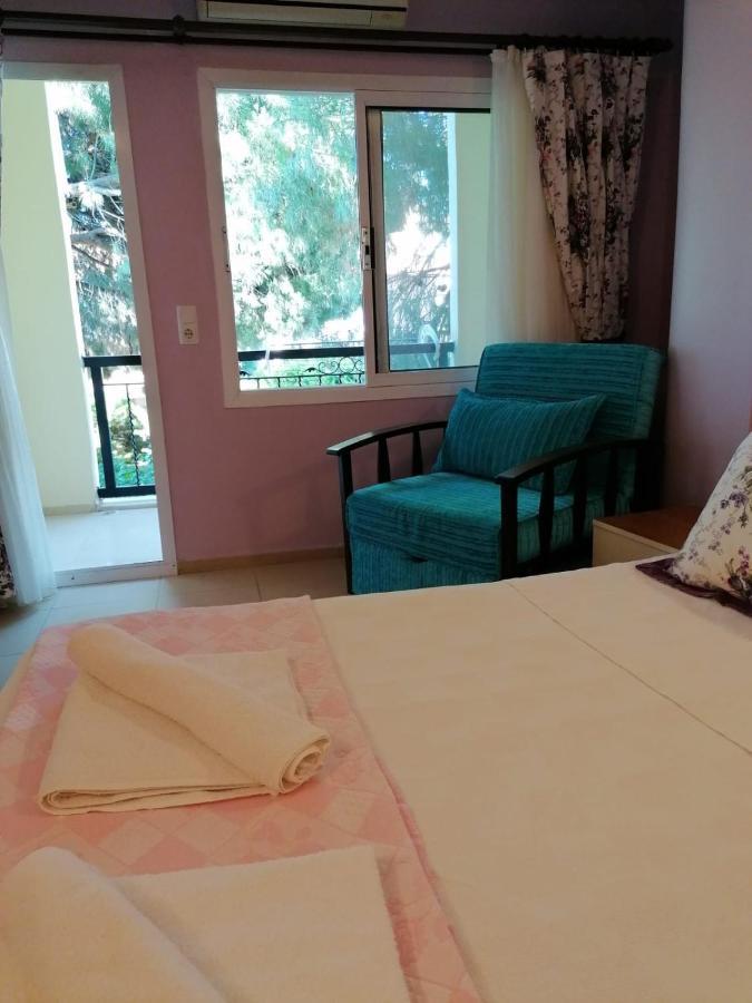 Maviev Otel Çeşme Exteriör bild