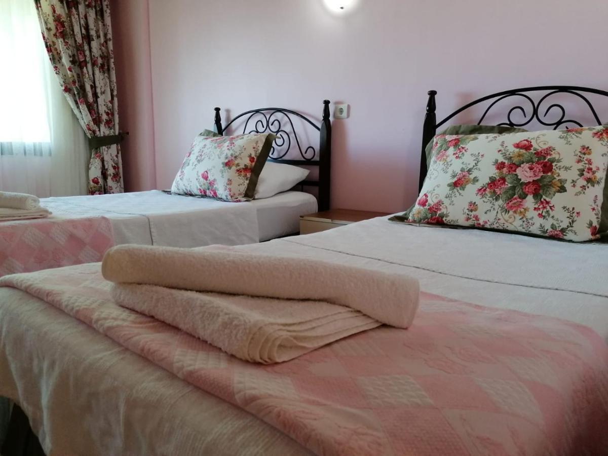 Maviev Otel Çeşme Exteriör bild