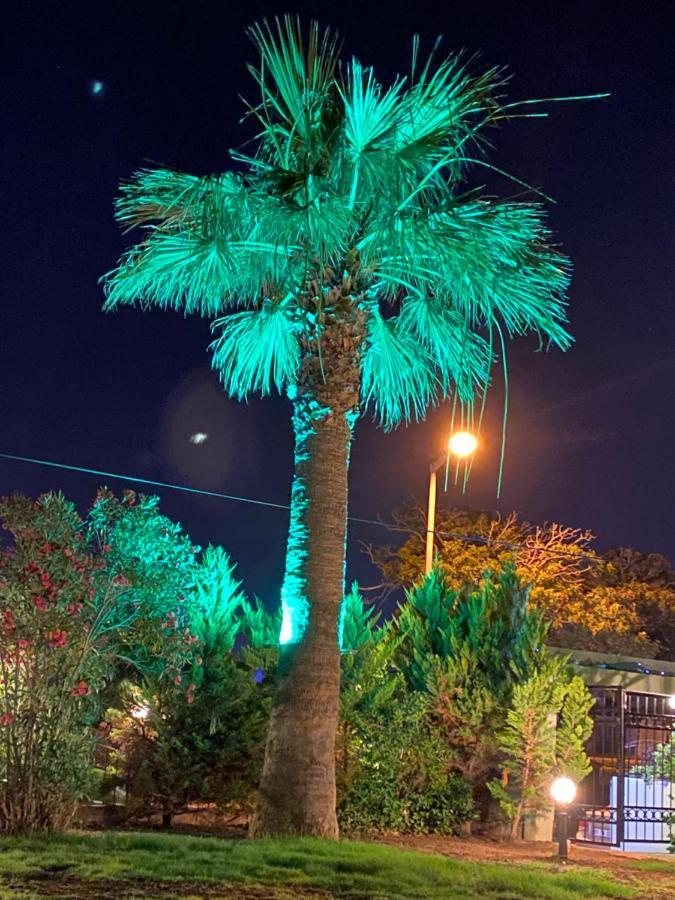Maviev Otel Çeşme Exteriör bild